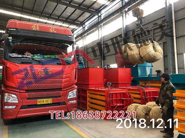 寧夏移動金屬打包機(jī)臥式