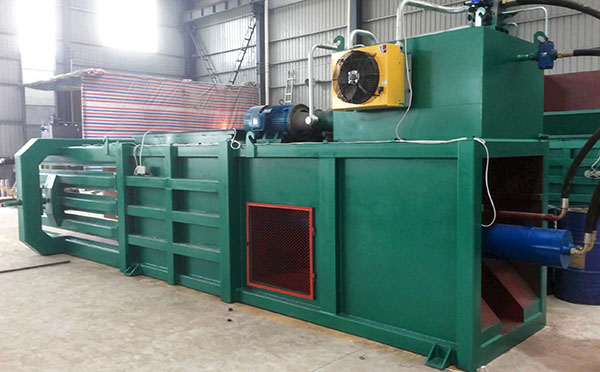 廢紙打包機(jī)維修和調(diào)整